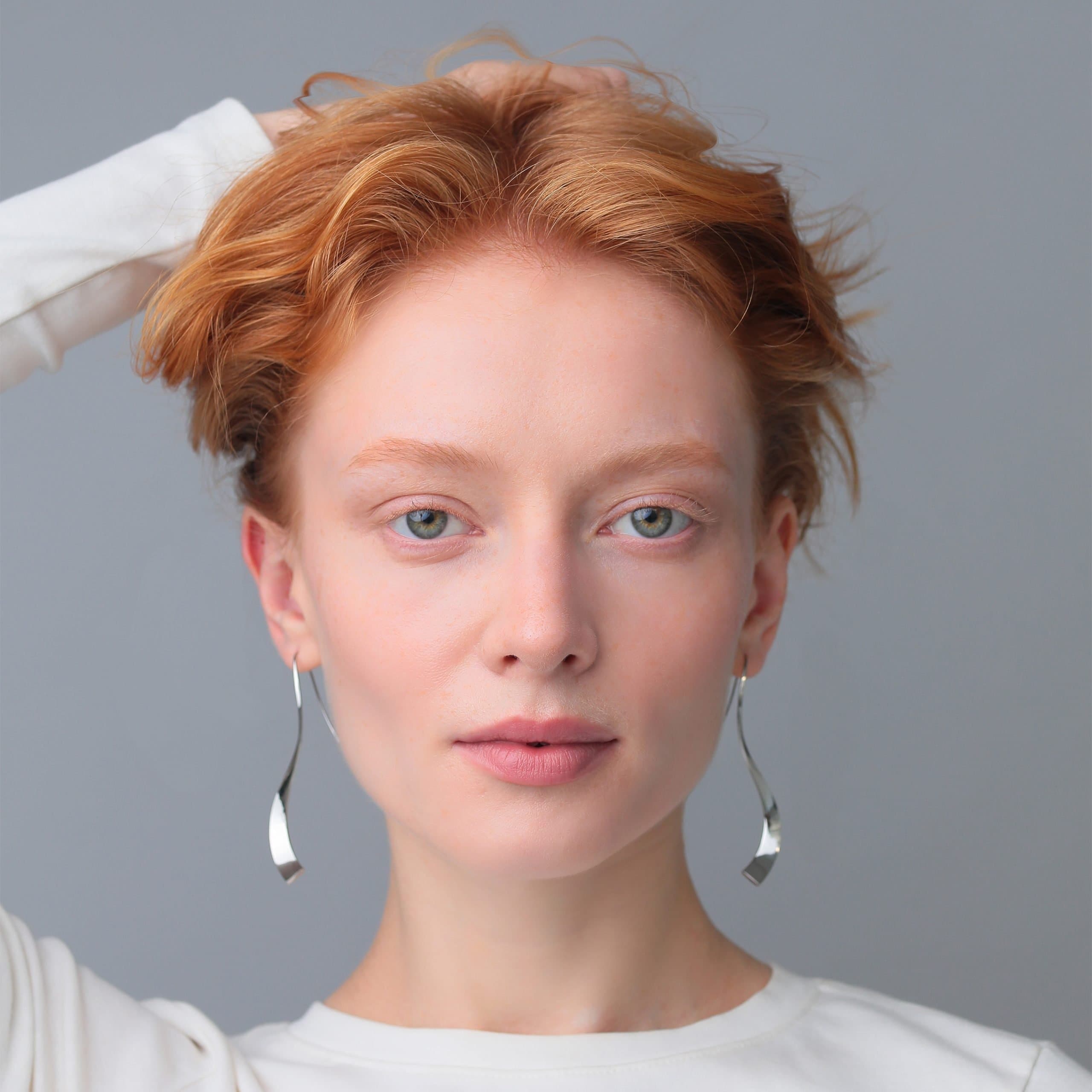 Möbius Earrings view 2